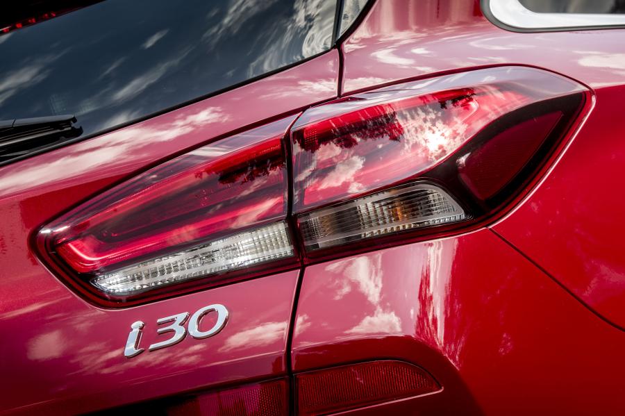 Детали экстерьера Hyundai i30 Tourer Go! SE (PD) 2018 года  (UK) (фото 37 из 40)
